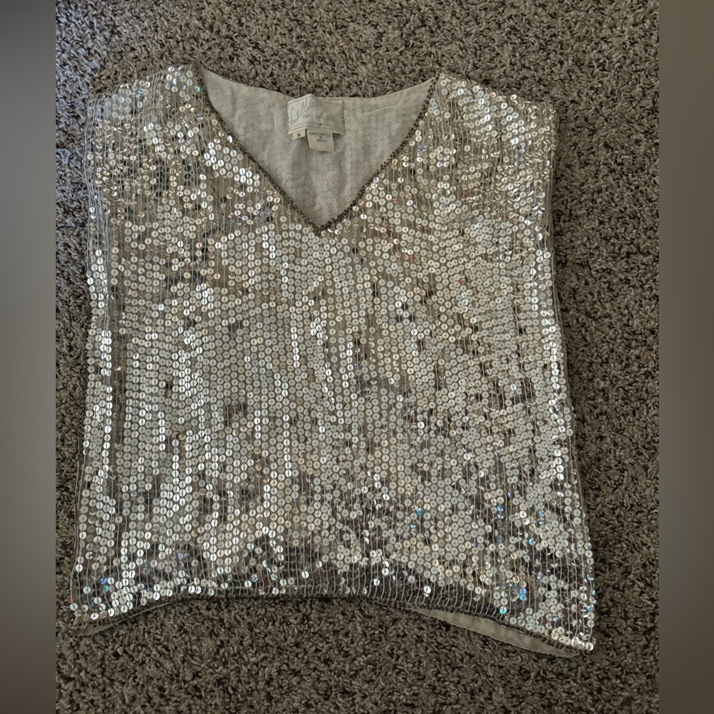 Le Mieux Paris Sequin Silver Top